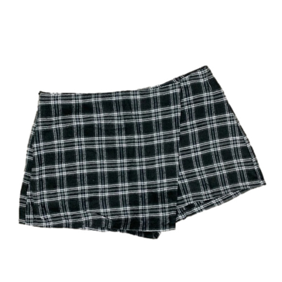 Women's Skort Plaid Tartan Checkered Flannel Shorts Low rise Y2k 2000s Black - Picture 2 of 7